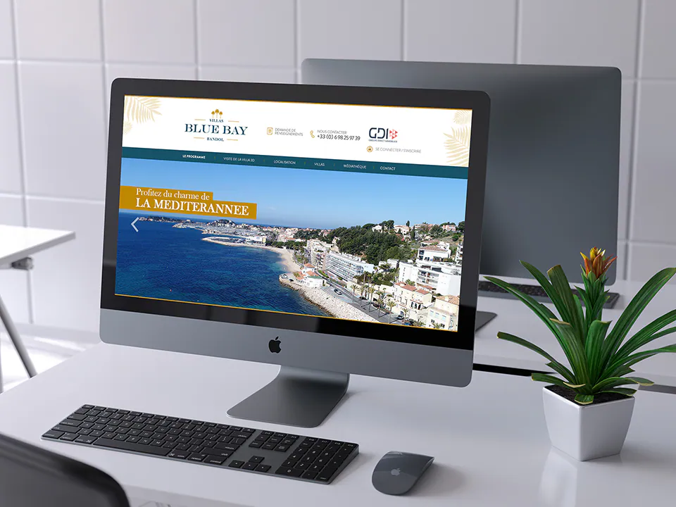 Site Villas Blue Bay affiché sur un écran d’ordinateur
